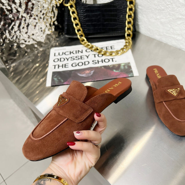 PRADA 26S MULE LOAFERS IN CHOCOLATE BROWN SUEDE WITH LOGO