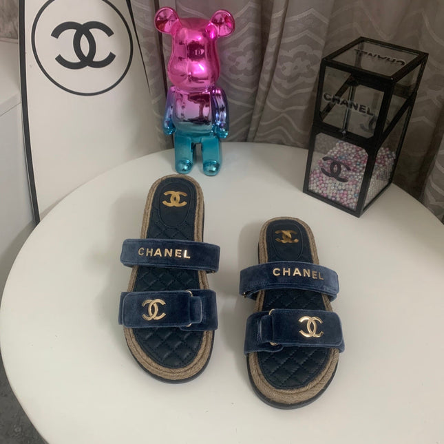 CHANEL 26S SLIDE SANDALS IN BLUE VELVET AND CALFSKIN WITH ROPE SOLE GOLD HARDWARE