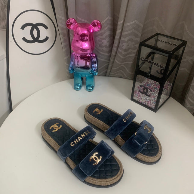 CHANEL 26S SLIDE SANDALS IN BLUE VELVET AND CALFSKIN WITH ROPE SOLE GOLD HARDWARE