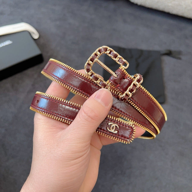 BELT 20MM IN WINE RED CALFSKIN WITH INTERWOVEN CHAIN BUCKLE ZIPPER IN TRIM GOLD HARDWARE