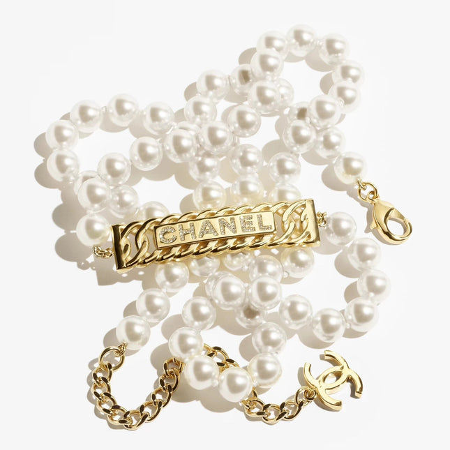CHANEL 25S CHAIN BELT IN WHITE PEARL 615991