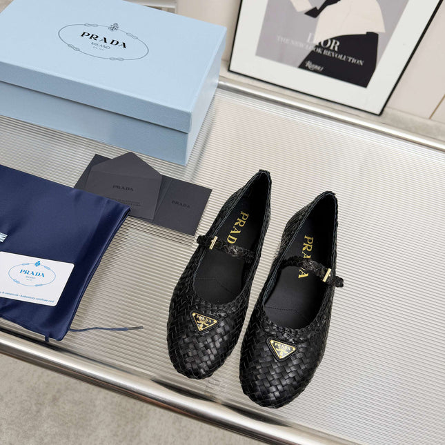 PRADA 26S MARY JANE FLATS IN BLACK WOVEN CALFSKIN