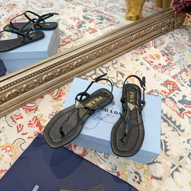 PRADA 26S THONG SANDALS IN BLACK CALFSKIN TRIANGLE LOGO