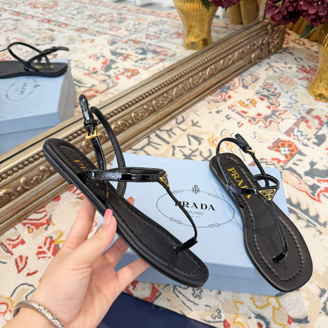 PRADA 26S THONG SANDALS IN BLACK CALFSKIN TRIANGLE LOGO
