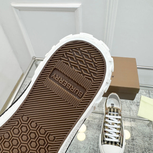 BURBERRY 26S VINTAGE CHECK SNEAKERS IN BROWN AND BLACK CANVAS