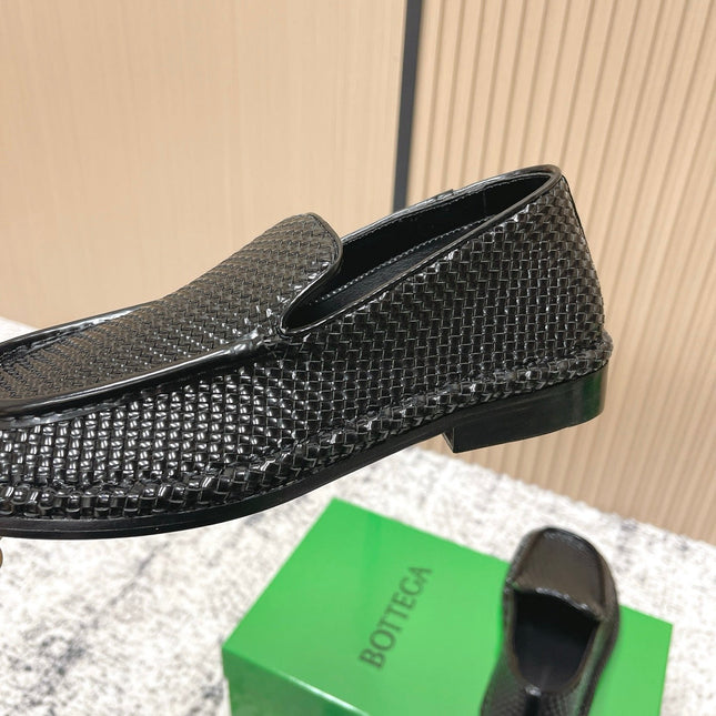 BOTTEGA VENETA 26S LOAFERS IN BLACK INTRECCIATO CALFSKIN