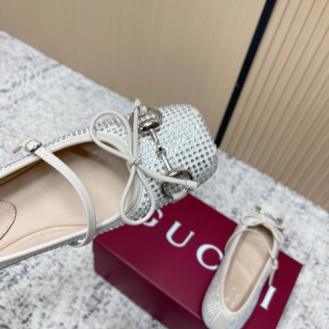 GUCCI 26S BALLET FLATS IN OFF WHITE WITH CRYSTALS