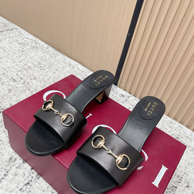 GUCCI 26S HORSEBIT MID-HEEL SANDALS IN BLACK CALFSKIN