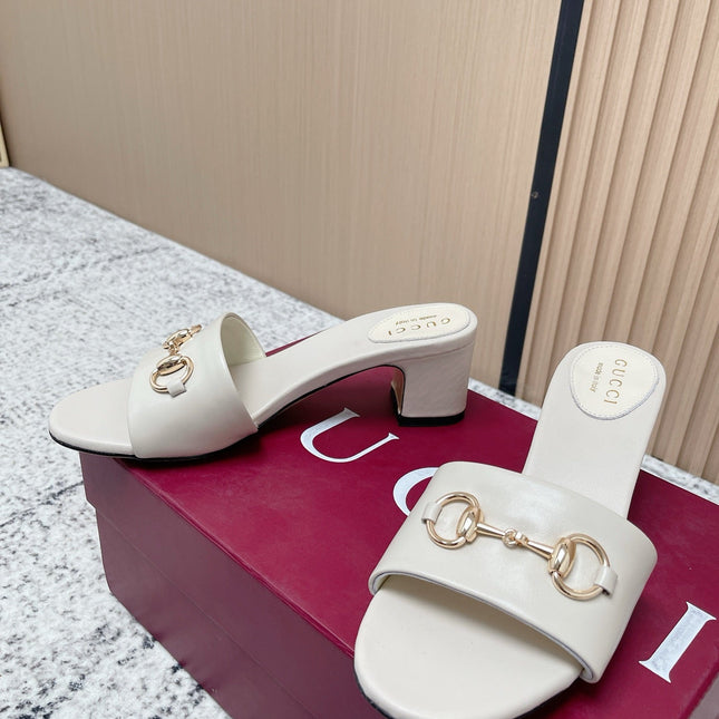 GUCCI 26S HORSEBIT MID-HEEL SANDALS IN CREAM WHITE CALFSKIN