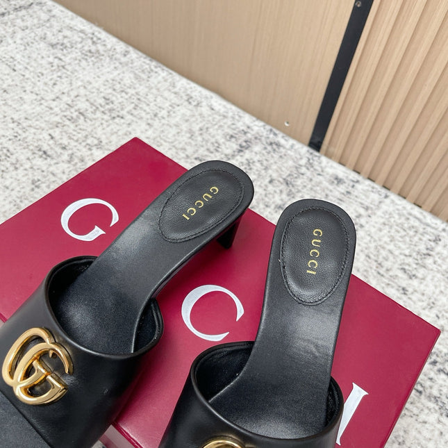 GUCCI 26S GG LOGO HIGH-HEEL MULES IN BLACK CALFSKIN