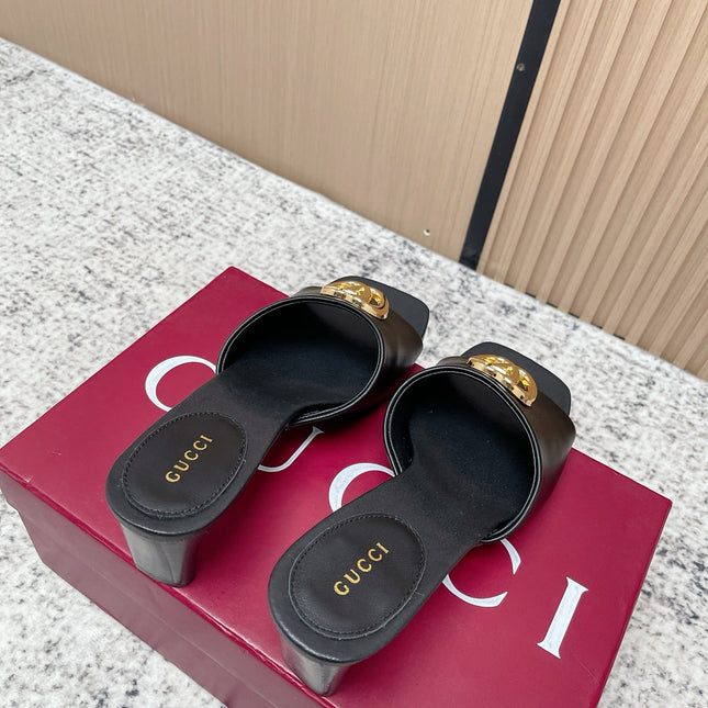 GUCCI 26S GG LOGO HIGH-HEEL MULES IN BLACK CALFSKIN