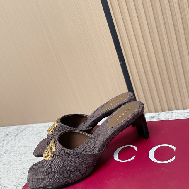 GUCCI 26S HIGH HEELS IN DARK BROWN CANVAS WITH GOLD HARDWARE