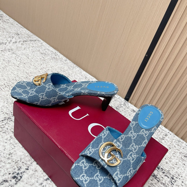 GUCCI 26S HIGH HEELS IN BLUE DENIM WITH GOLD HARDWARE