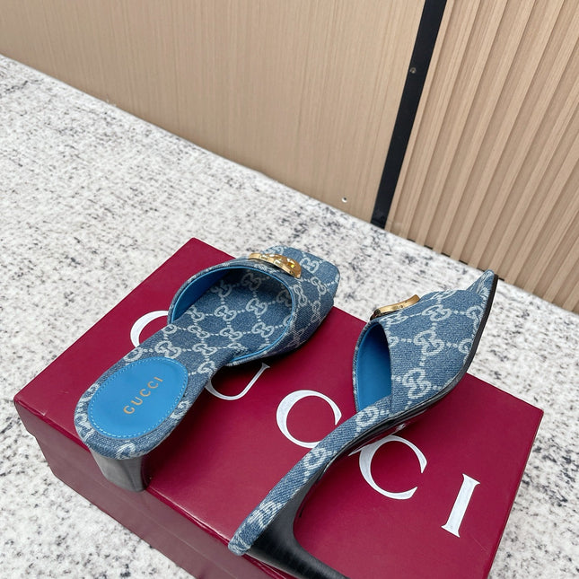 GUCCI 26S HIGH HEELS IN BLUE DENIM WITH GOLD HARDWARE