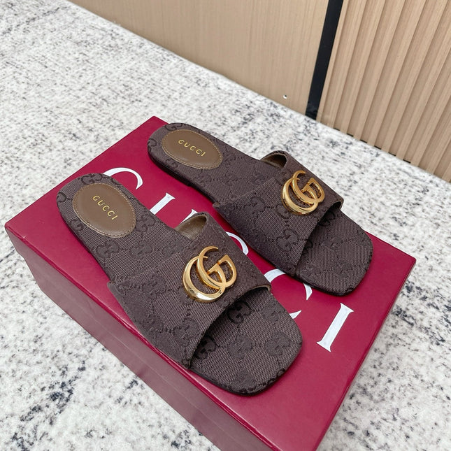 GUCCI 26S SLIDE SANDAL IN DARK BROWN CANVAS