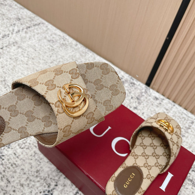 GUCCI 26S SLIDE SANDAL IN BEIGE CANVAS