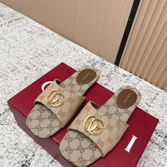 GUCCI 26S SLIDE SANDAL IN BEIGE CANVAS
