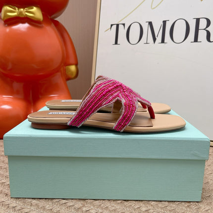 AQUAZZURA 26S STARFISH BEADED THONG SANDALS IN PINK AND BEIGE LAMBSKIN