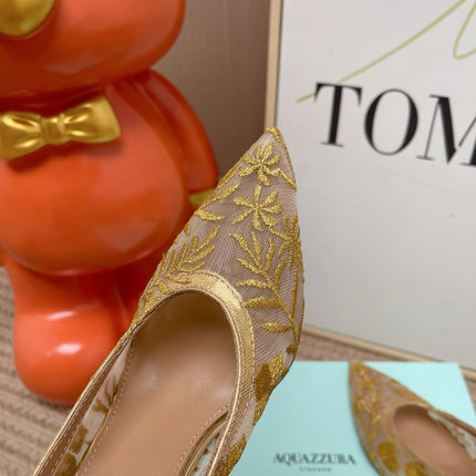 AQUAZZURA 26S HIGH HEELS IN GOLD AND BEIGE FLORAL EMBROIDERED MESH
