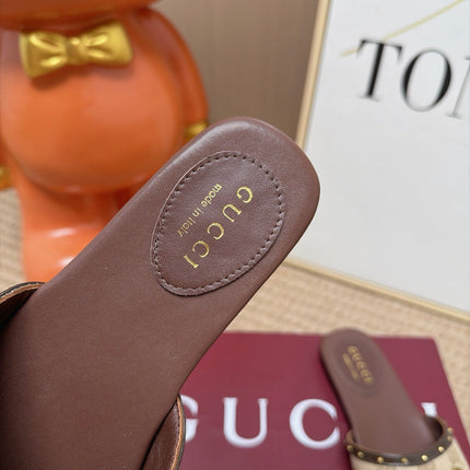 GUCCI 26S SLIDE SANDAL IN BEIGE CANVAS AND BROWN LEATHER