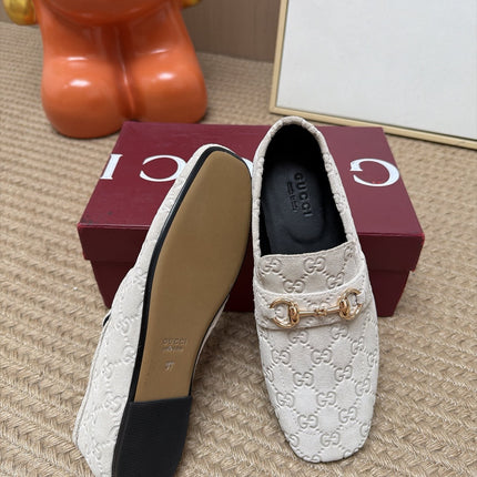 GUCCI 26S LOAFERS IN OFF WHITE GG EMBOSSED SUEDE