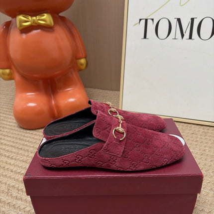 GUCCI 26S FLAT MULES IN DARK RED GG EMBOSSED SUEDE