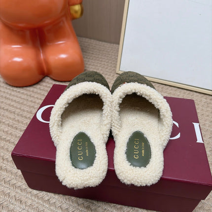 GUCCI 26S SHEARLING-LINED MULES IN OLIVE GREEN SUEDE