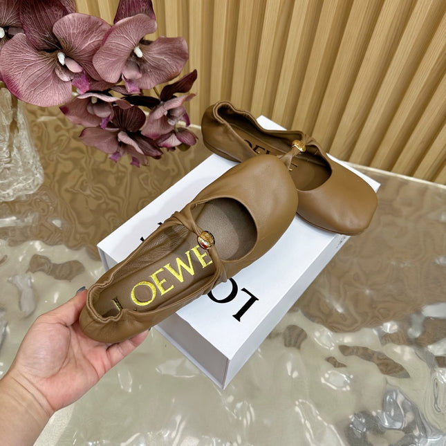 LOEWE 26S BALLET FLATS IN BROWN CALFSKIN