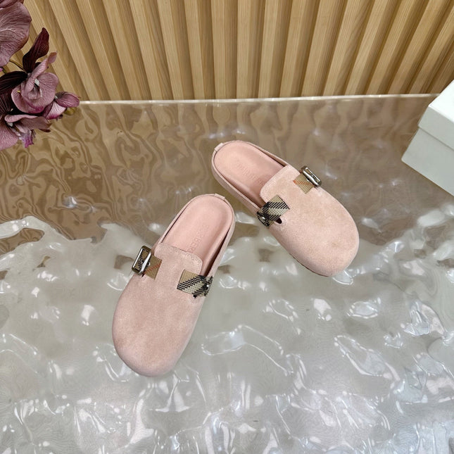 BURBERRY 26S BUCKLE MULES IN LIGHT PINK SUEDE