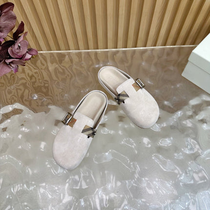 BURBERRY 26S BUCKLE MULES IN LIGHT BEIGE SUEDE