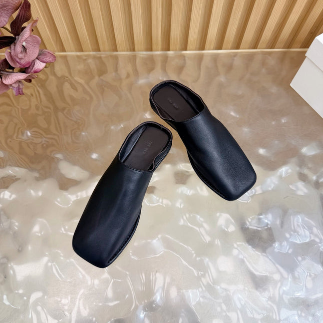 THE ROW 26S SQUARE TOE MULE FLATS IN BLACK CALFSKIN