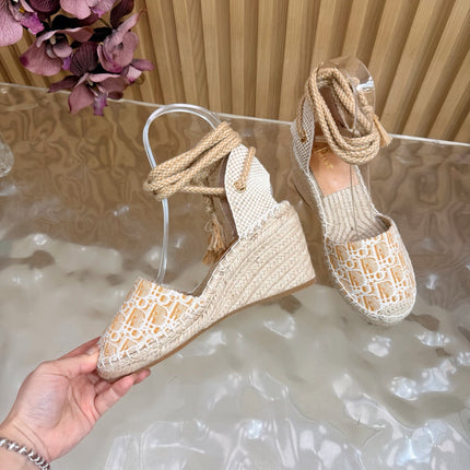DIOR 26S OBLIQUE LACE-UP WEDGE ESPADRILLE SANDALS IN BEIGE EMBROIDERED COTTON