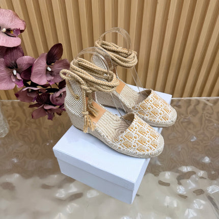 DIOR 26S OBLIQUE LACE-UP WEDGE ESPADRILLE SANDALS IN BEIGE EMBROIDERED COTTON