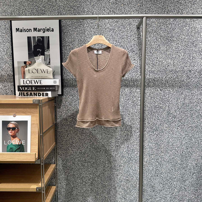 CELINE 26S SHORT-SLEEVE KNIT TOP 464