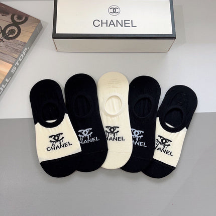 CHANEL 26S NO-SHOW SOCKS 412398 (1 BOX)