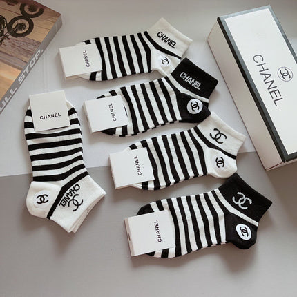 CHANEL 26S ANKLE SOCKS 412403 (1 BOX)