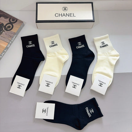 CHANEL 26S ANKLE SOCKS 412405 (1 BOX)