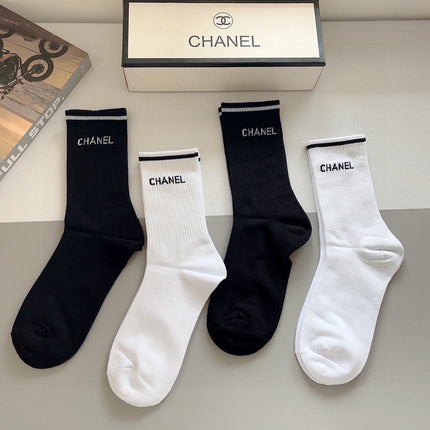 CHANEL 26S CREW SOCKS 398711 (1 BOX)