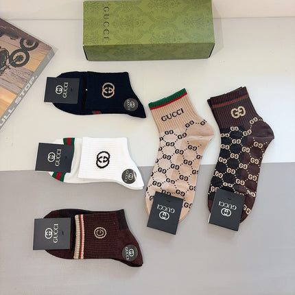 GUCCI 26S CREW SOCKS 407131 (1 BOX)