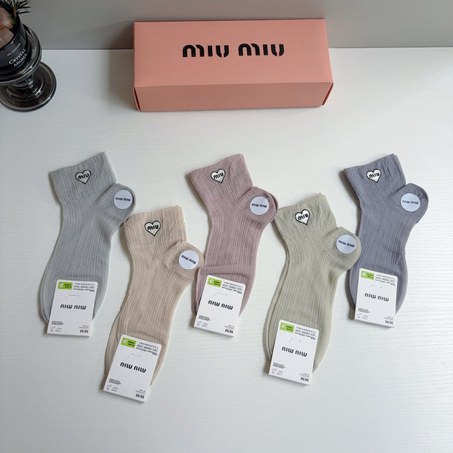 MIUMIU 26S ANKLE SOCKS 413889 (1 BOX)