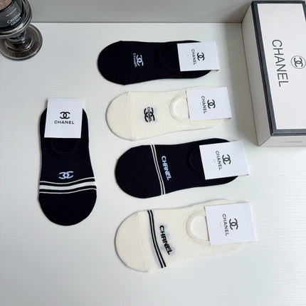 CHANEL 26S NO-SHOW SOCKS 412412 (1 BOX)