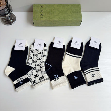 GUCCI 26S CREW SOCKS 405354 (1 BOX)