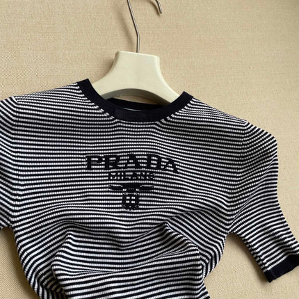 PRADA 26S SHORT-SLEEVE KNIT TOP 1003