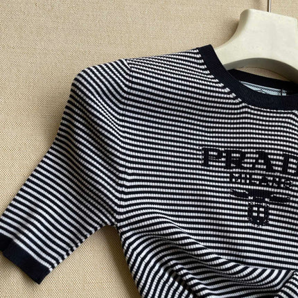 PRADA 26S SHORT-SLEEVE KNIT TOP 1003