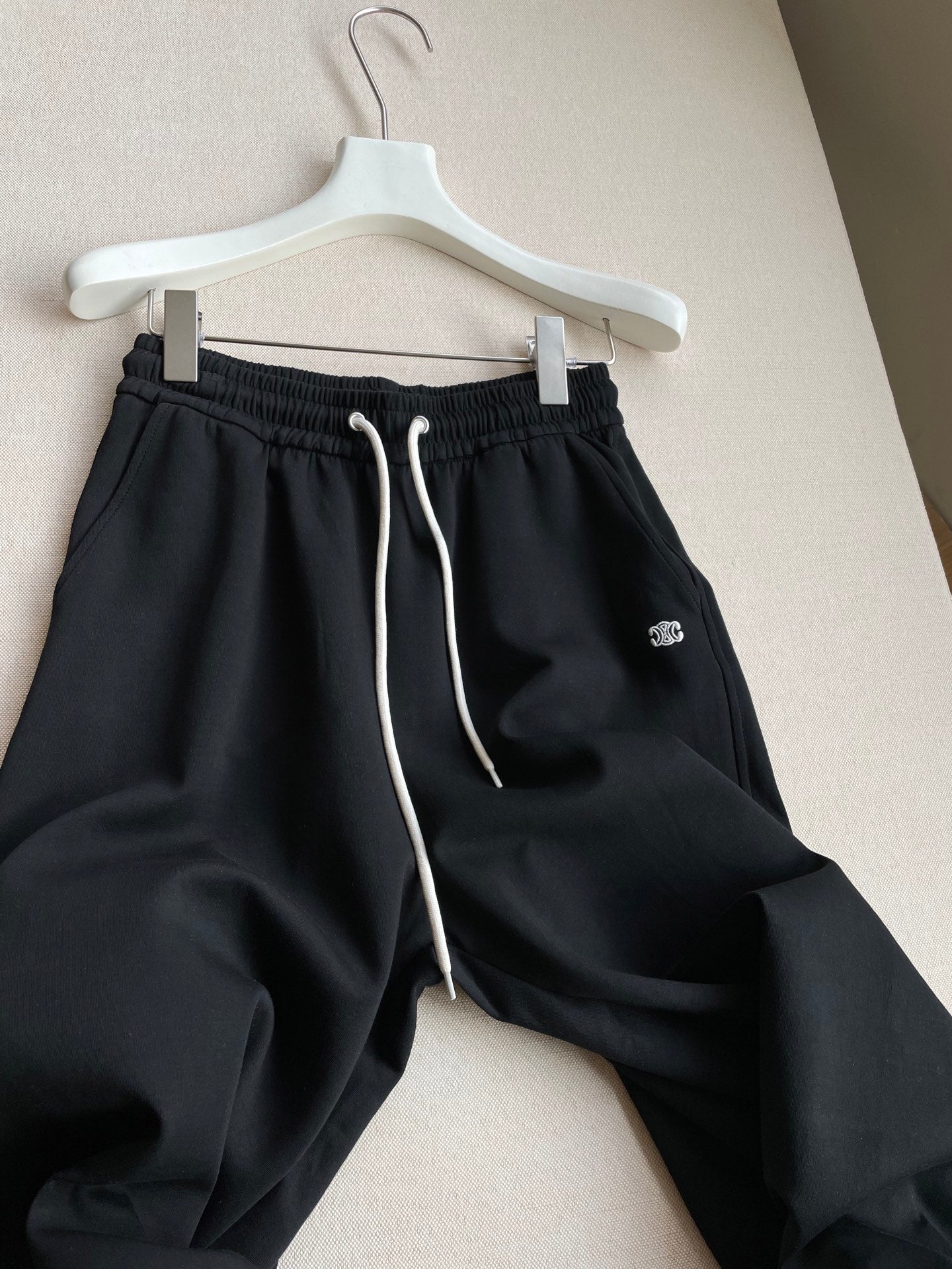 CELINE 26S HIGH-WAIST WIDE-LEG PANTS 437