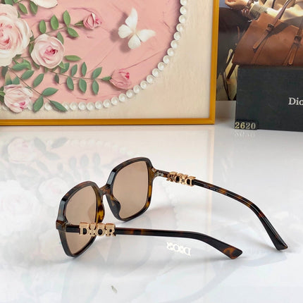 DIOR 26S OVERSIZED SQUARE FRAME IN ACETATE 499143