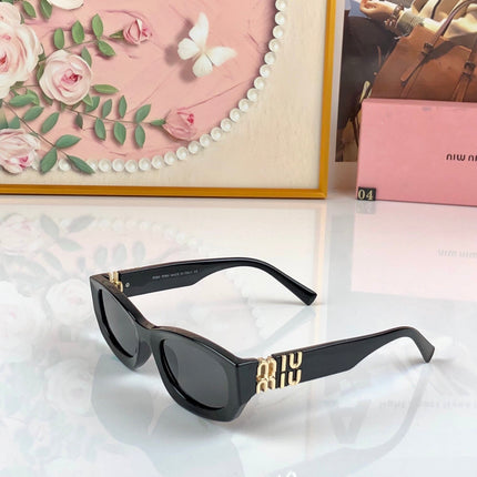MIUMIU 26S RECTANGULAR FRAME IN ACETATE 445497