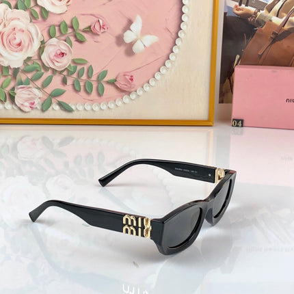 MIUMIU 26S RECTANGULAR FRAME IN ACETATE 445497