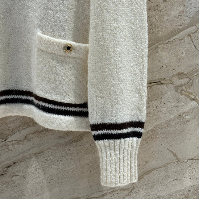 CHANEL 25S CASHMERE HALF-ZIP T-SHIRT 318