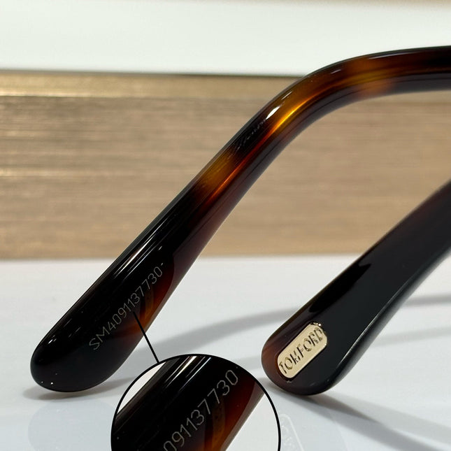 TOM FORD AVIATOR SUNGLASSES IN ACETATE 946592